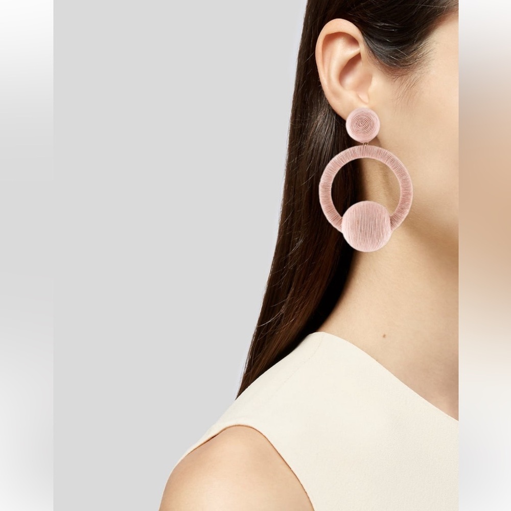Rebecca de Ravenel Hoop La La Earrings - Laeticia